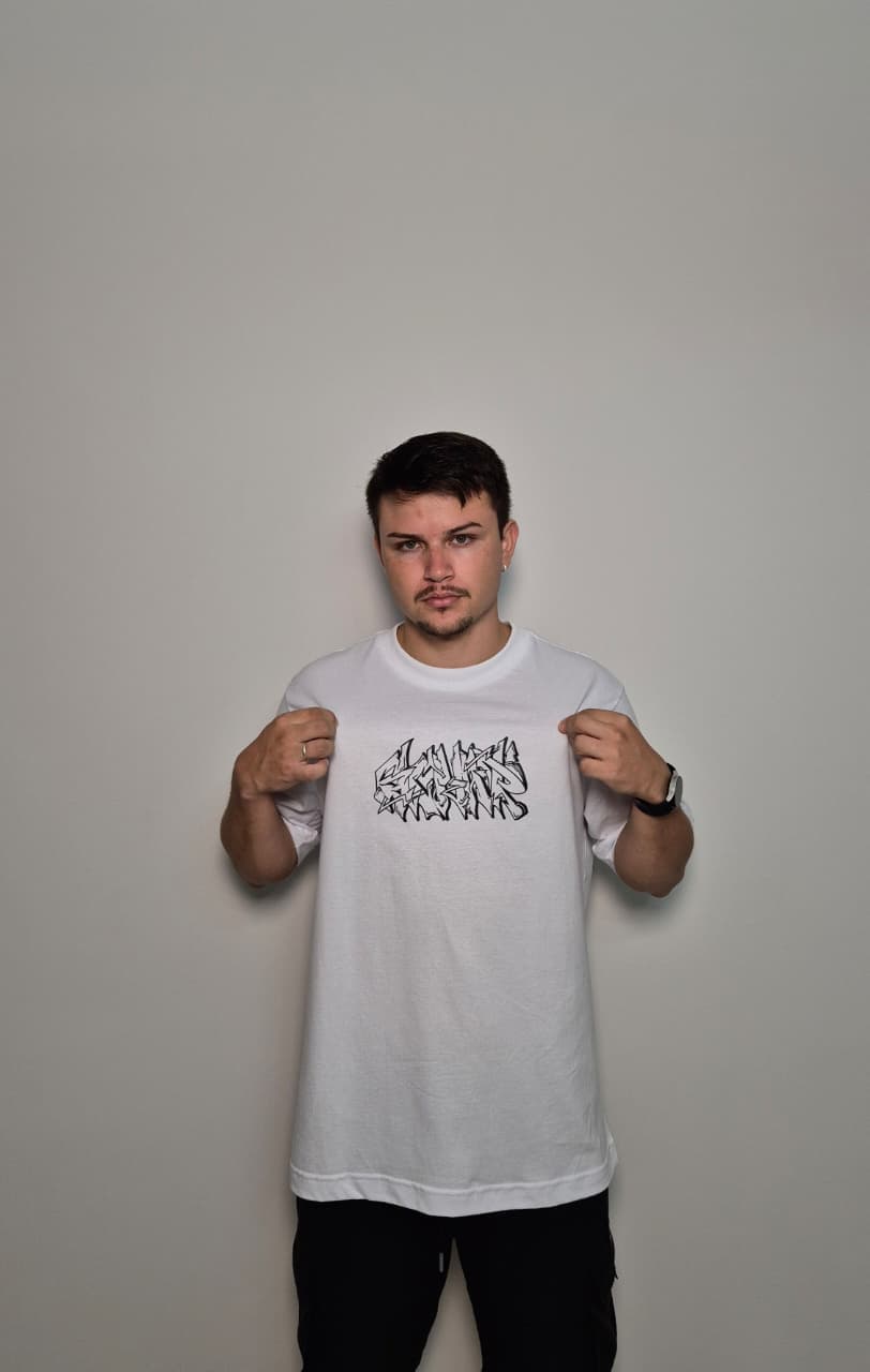 SCHAR TEE 002 — DROP 001